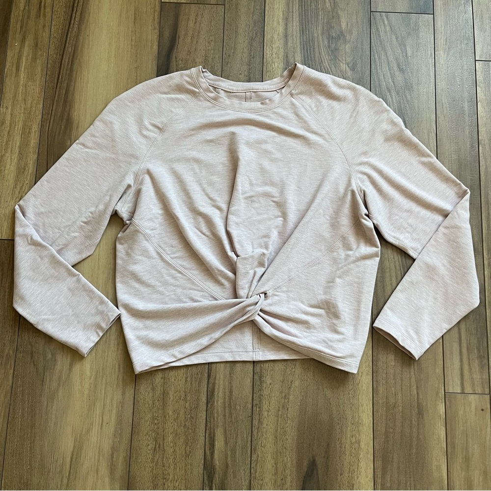Lululemon Athletica Light Pink Twisted Crop Sweatshirt in Women’s Large